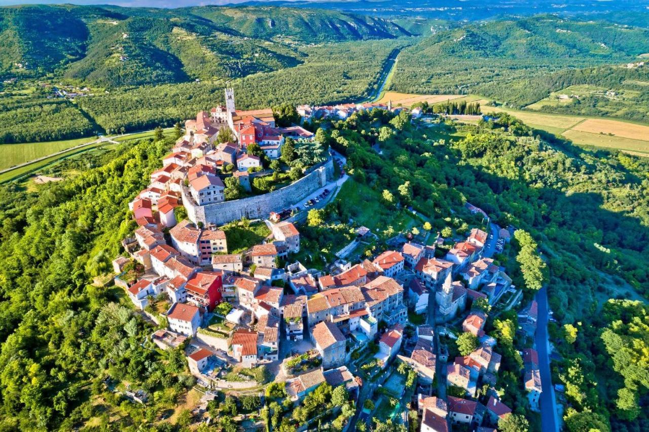 Casa Leonarda, Old Authentic Istrian Stone House Near Motovun, Central Istria Zamask Exterior photo